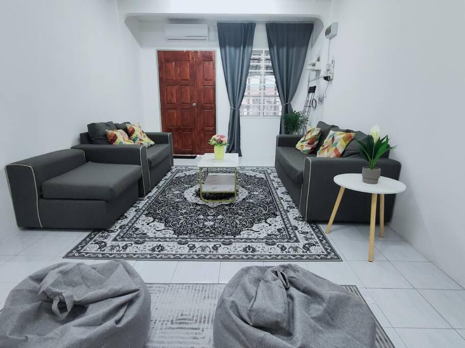 Casa Aira Cozy & Comfy Home Kampong Kepayang Exterior foto