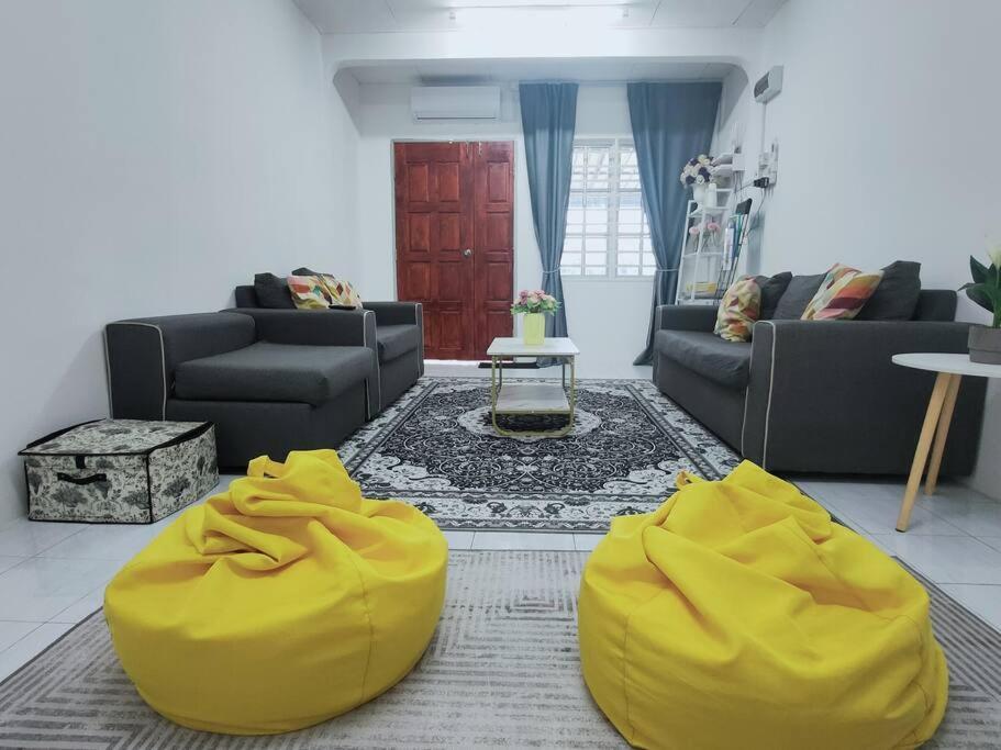 Casa Aira Cozy & Comfy Home Kampong Kepayang Exterior foto